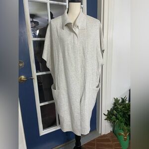 New without Tags  short sleeved Cardigan with two pockets BY J.JILL. Size: S